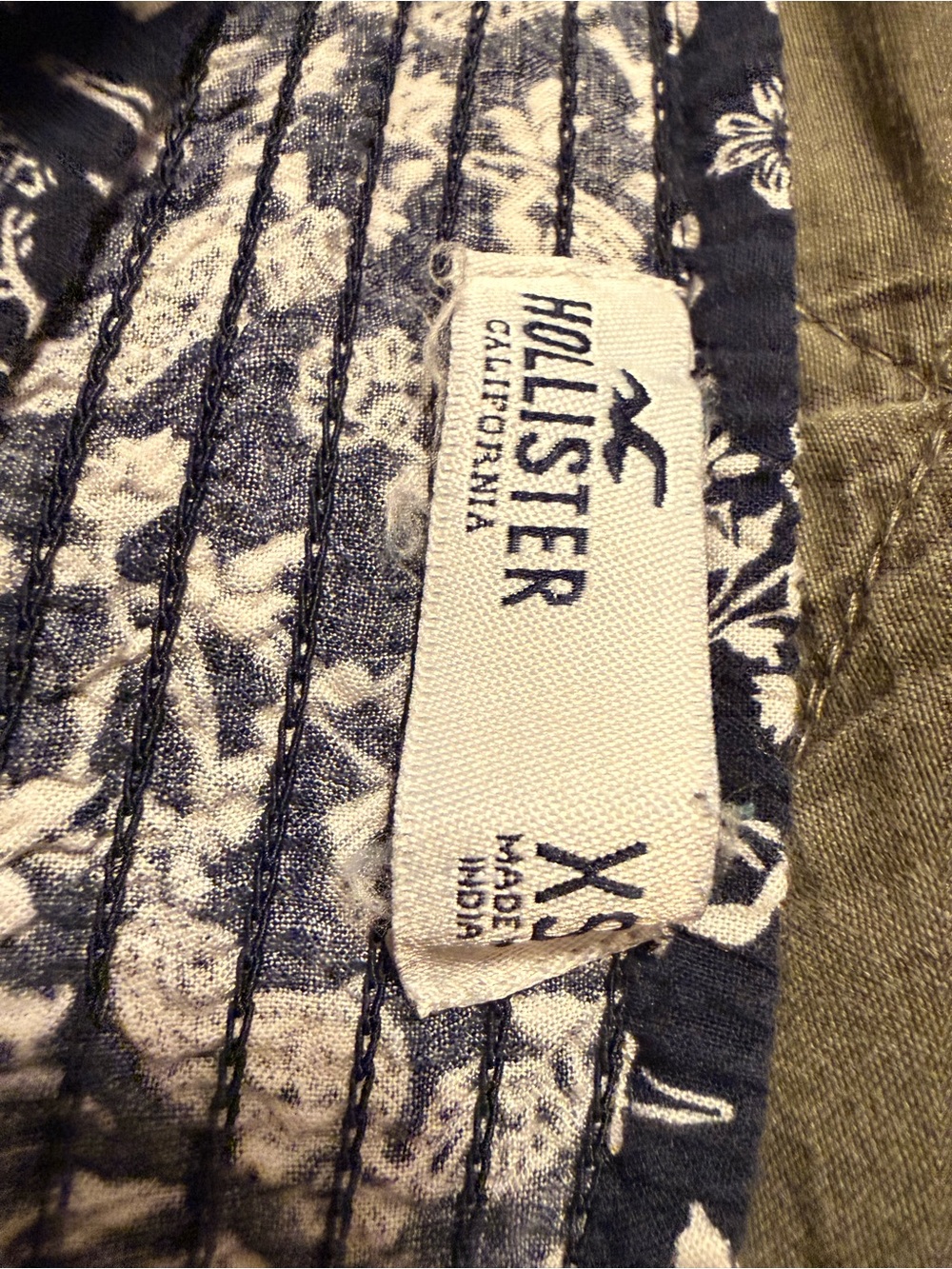 Hollister Navy & White Floral Button-Front Maxi Dress - Picture 2 of 3